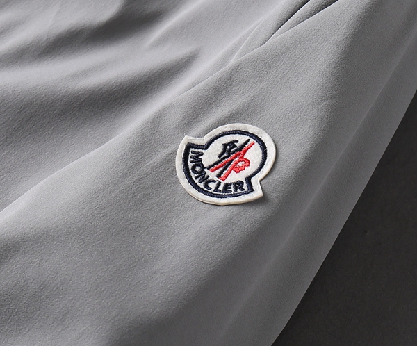 ブランドジャケット角部分ディテール